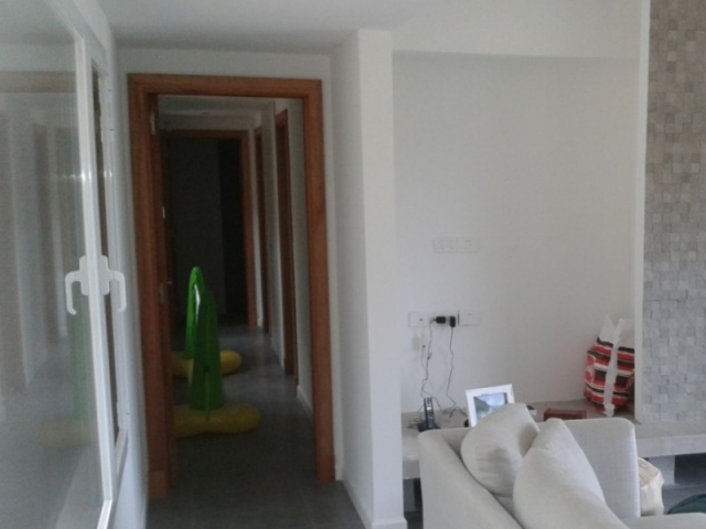 Casa en Solis, 175 m², Uruguay - El corredor conduce a los dormitorios.
